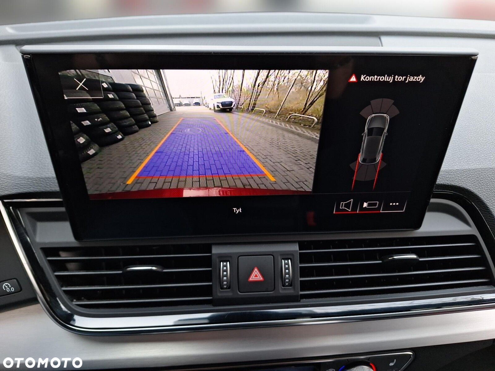 Audi Q5 Sportback - 32