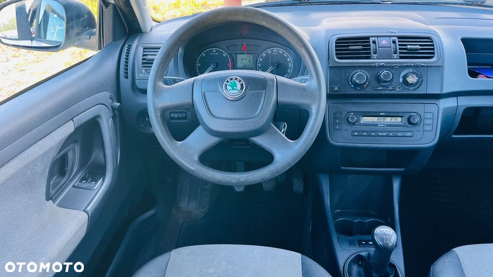 Skoda Fabia - 11