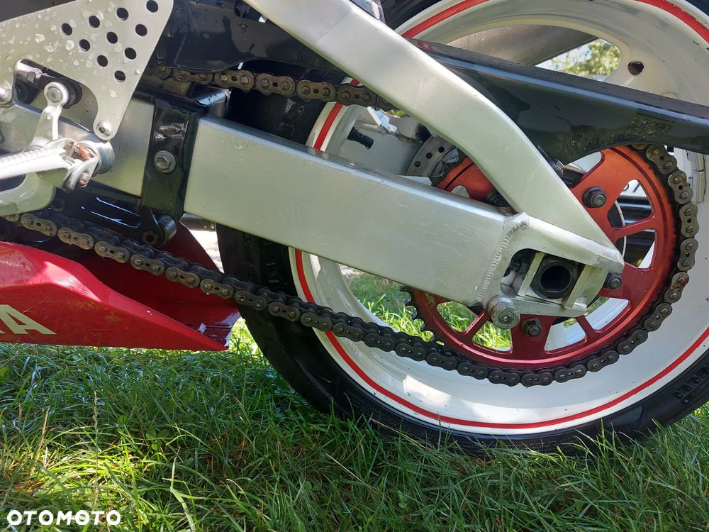 Yamaha R6 - 29