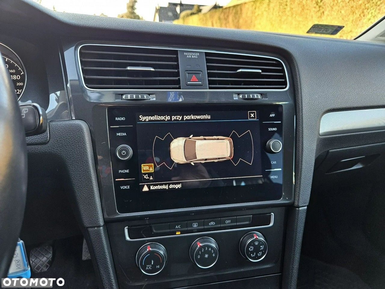 Volkswagen Golf VII 1.6 TDI BMT Comfortline - 15