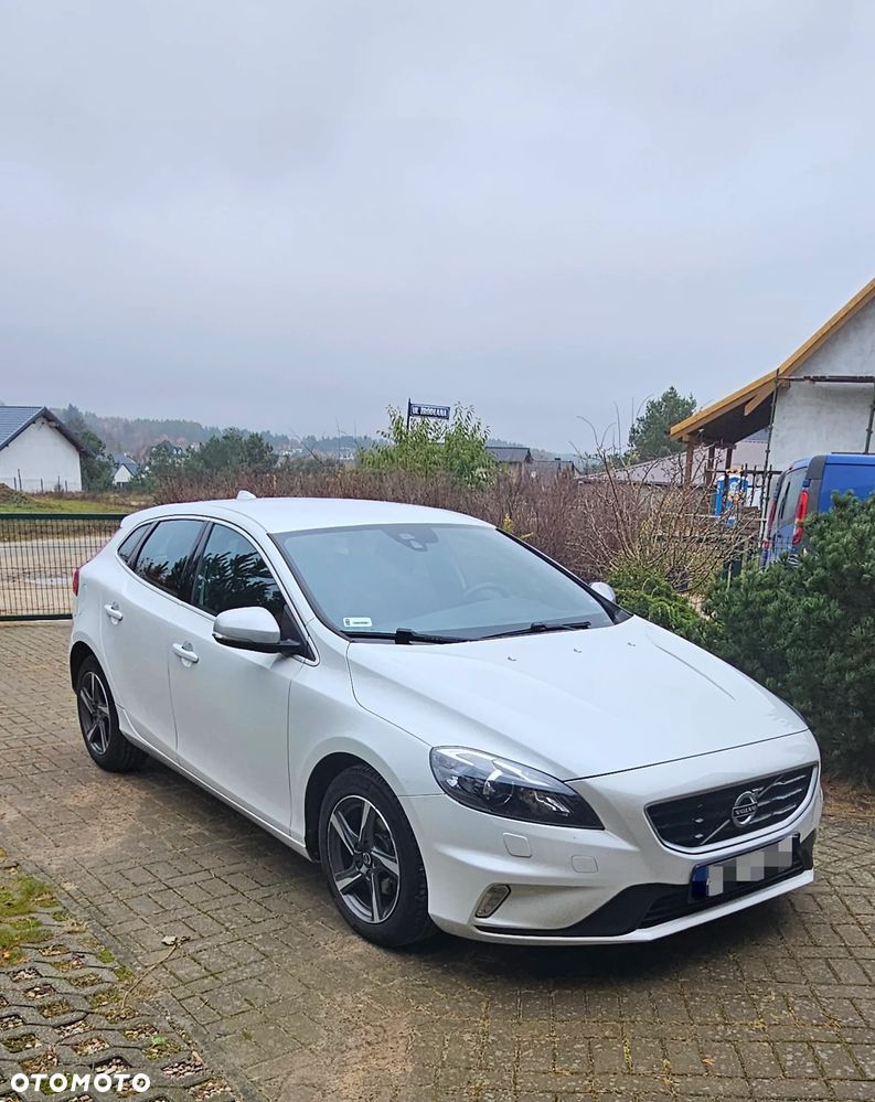 Volvo V40 D2 RDesign - 1