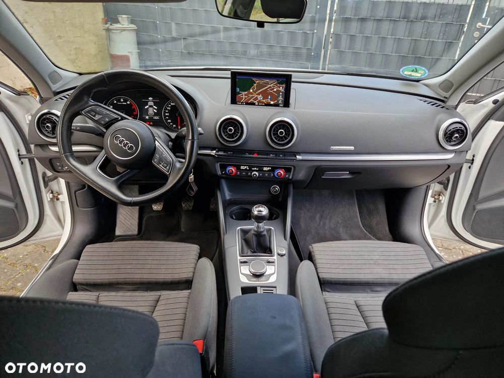 Audi A3 Sportback 1.5 TFSI Sport - 14
