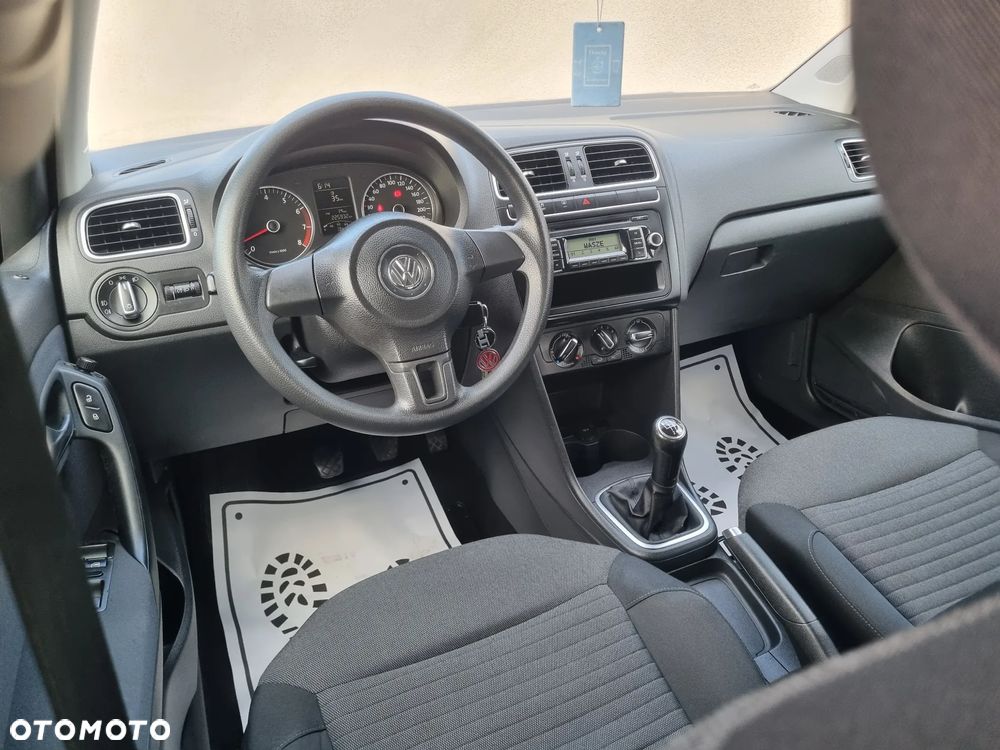 Volkswagen Polo - 6