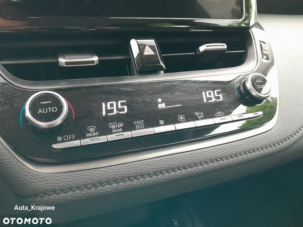 Toyota Corolla 1.5 Comfort - 18