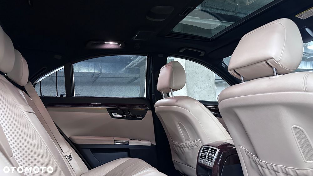 Mercedes-Benz Klasa S 500 7G-TRONIC - 17
