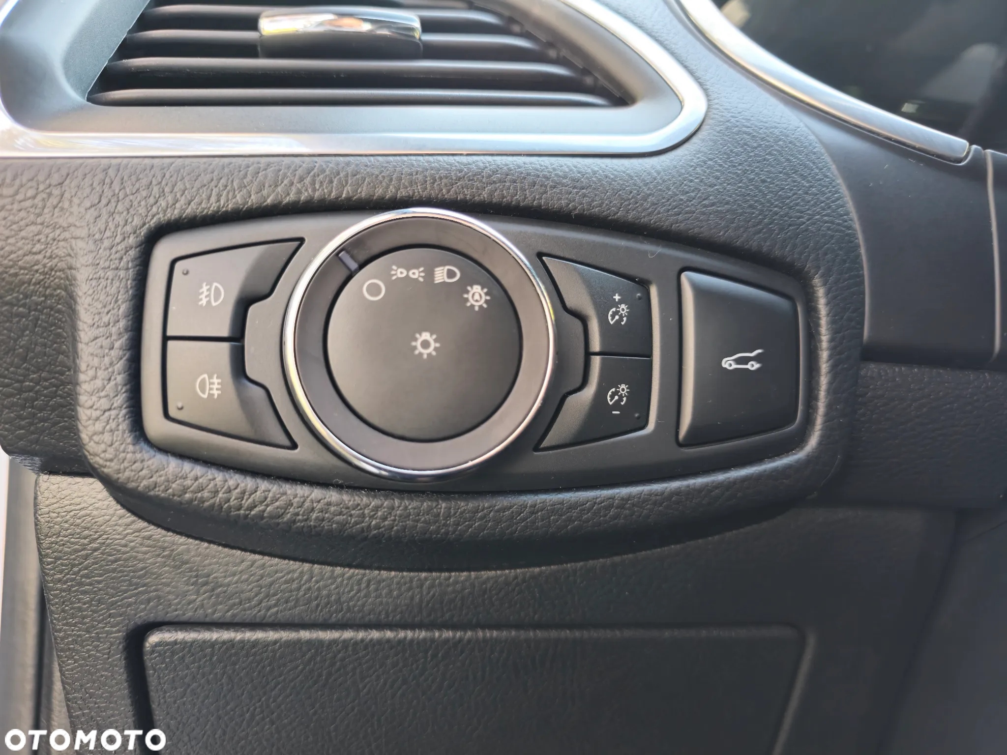 Ford S-Max 2.0 EcoBlue ST-Line - 21