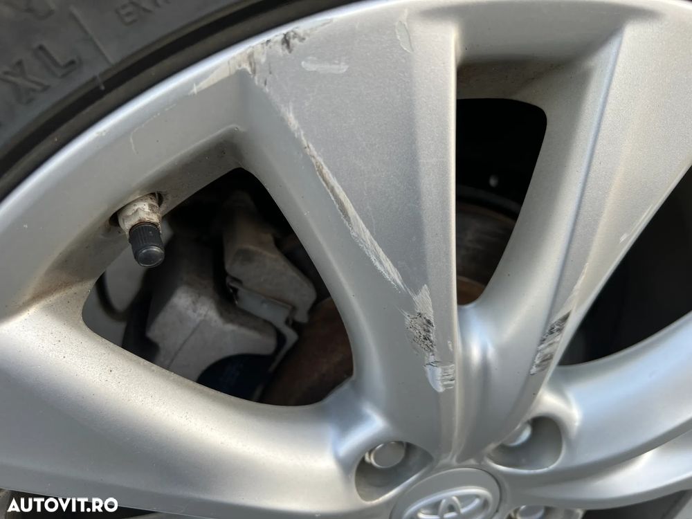 Toyota RAV4 2.2 D-4CAT 4WD Aut Luxury - 15