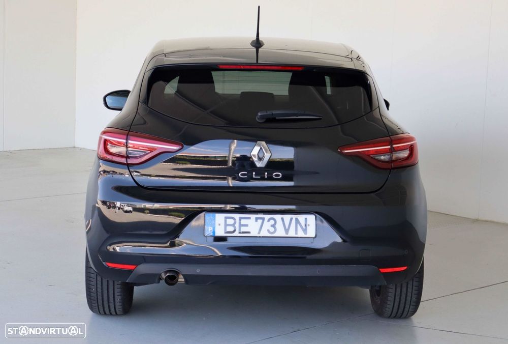 Renault Clio - 7