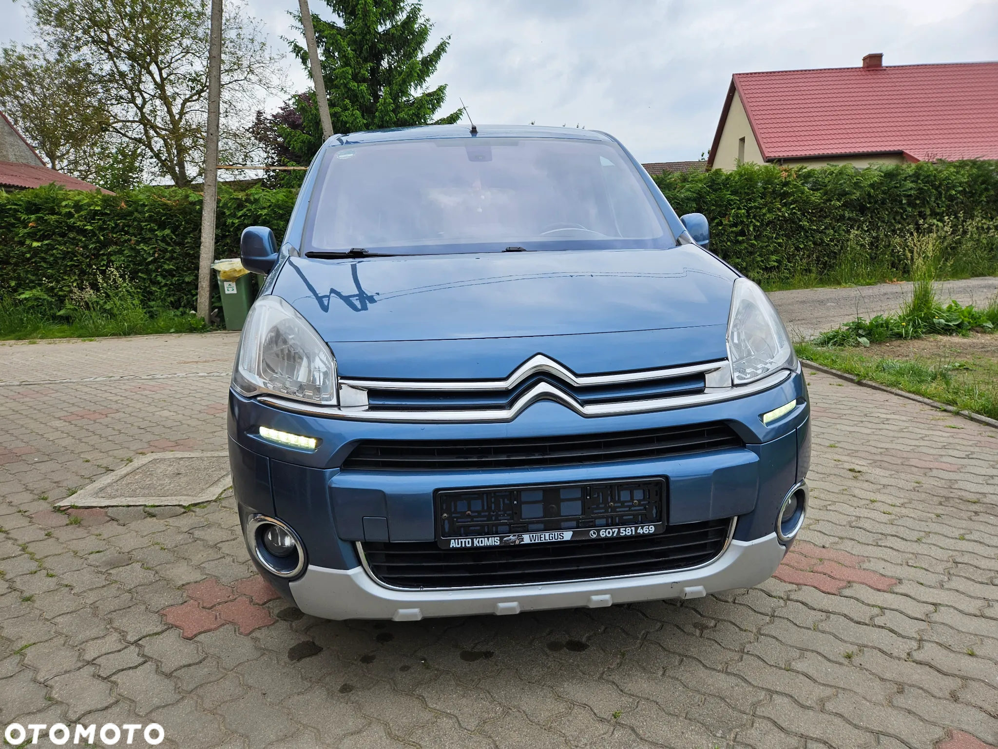 Citroën Berlingo e-HDi 90 FAP EGS6 Multispace - 2