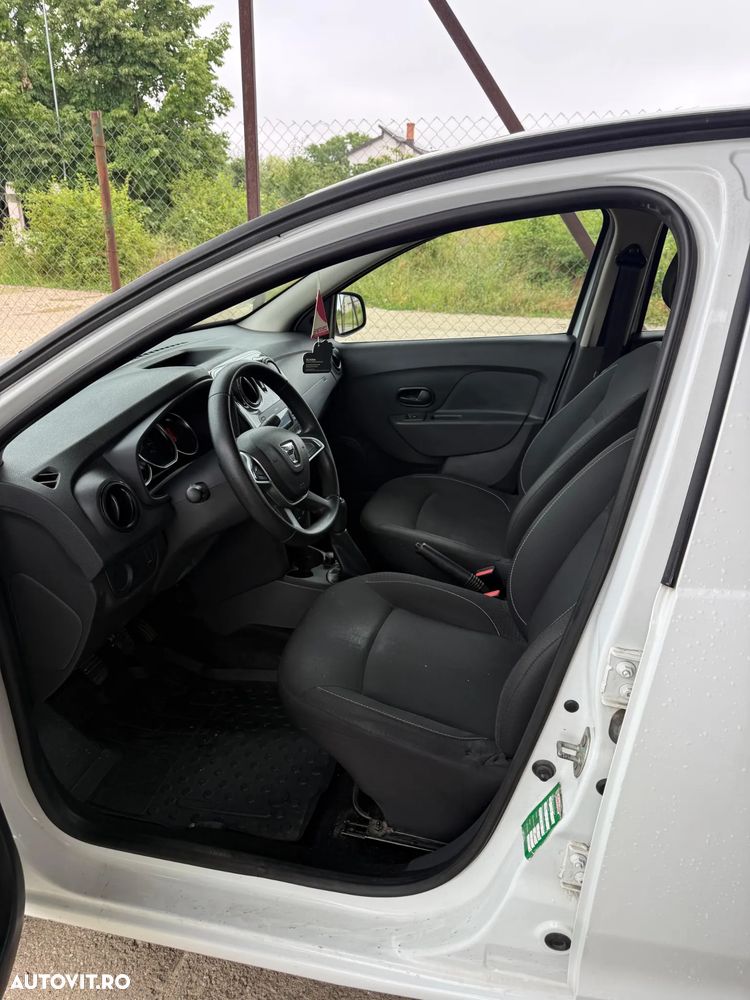 Dacia Logan - 3