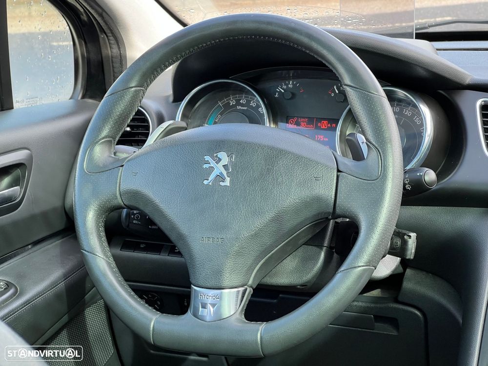 Peugeot 3008 2.0 HDi Hybrid4 Limited Edition - 31