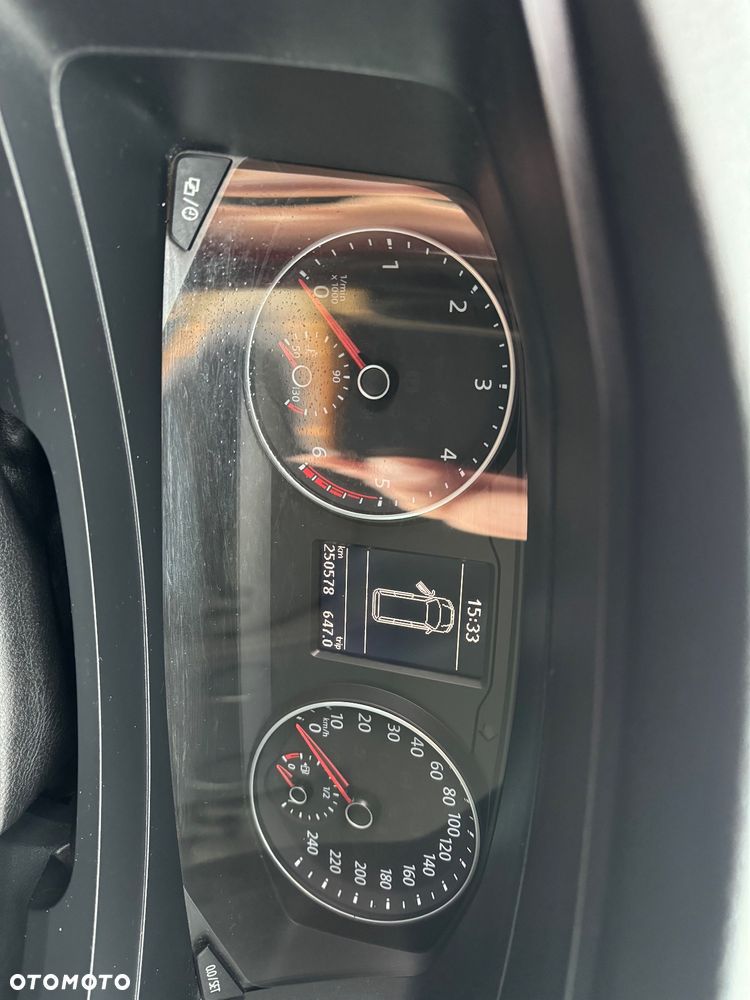 Volkswagen Caravelle 2.0 TDI L2 Comfortline DSG - 14