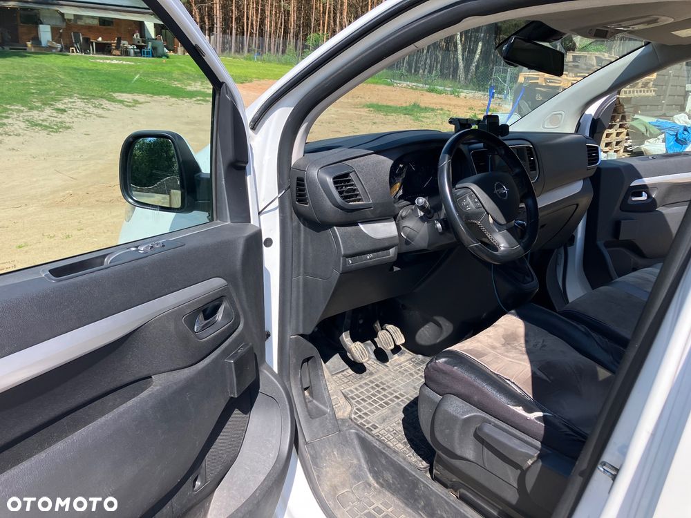 Opel Vivaro C - 6