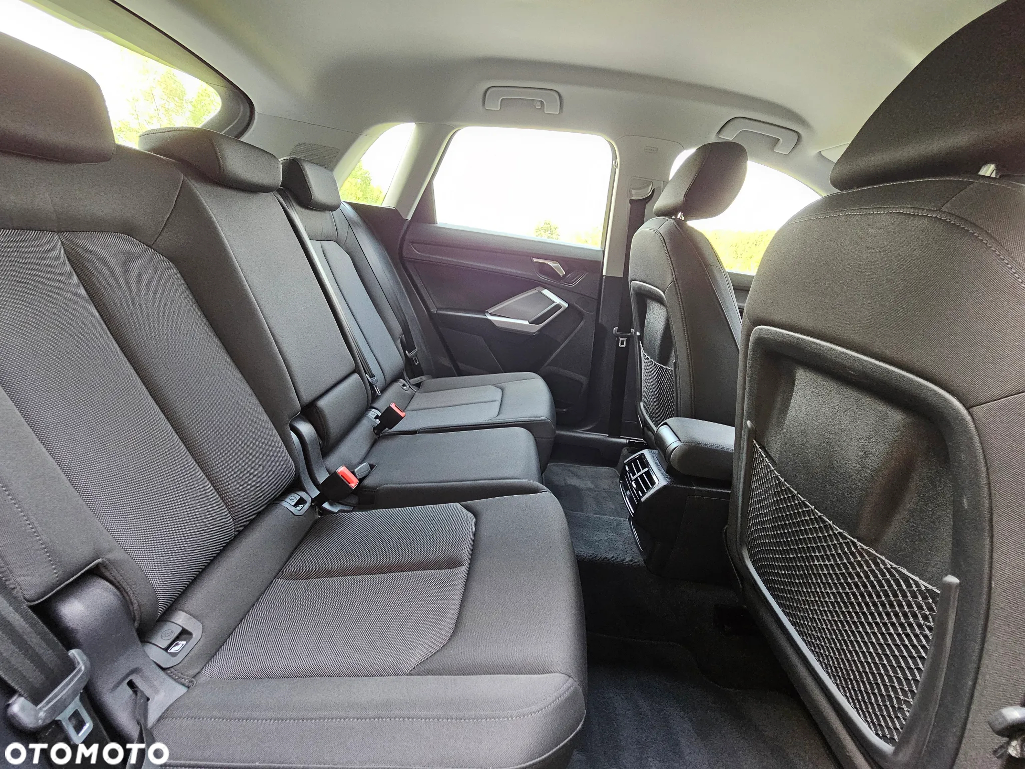 Audi Q3 35 TDI S tronic advanced - 32