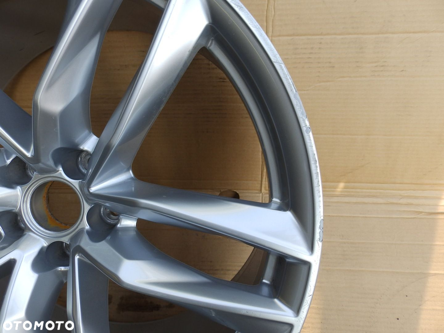 FELGA AUDI A6 S6 S-LINE 4G0 E9,5Jx21H2 ET25 5x112 - 3