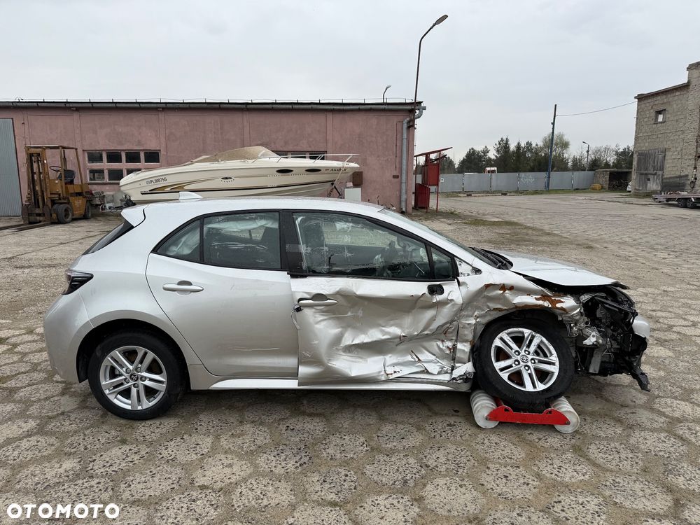 Toyota Corolla 1.8 Hybrid Comfort - 6