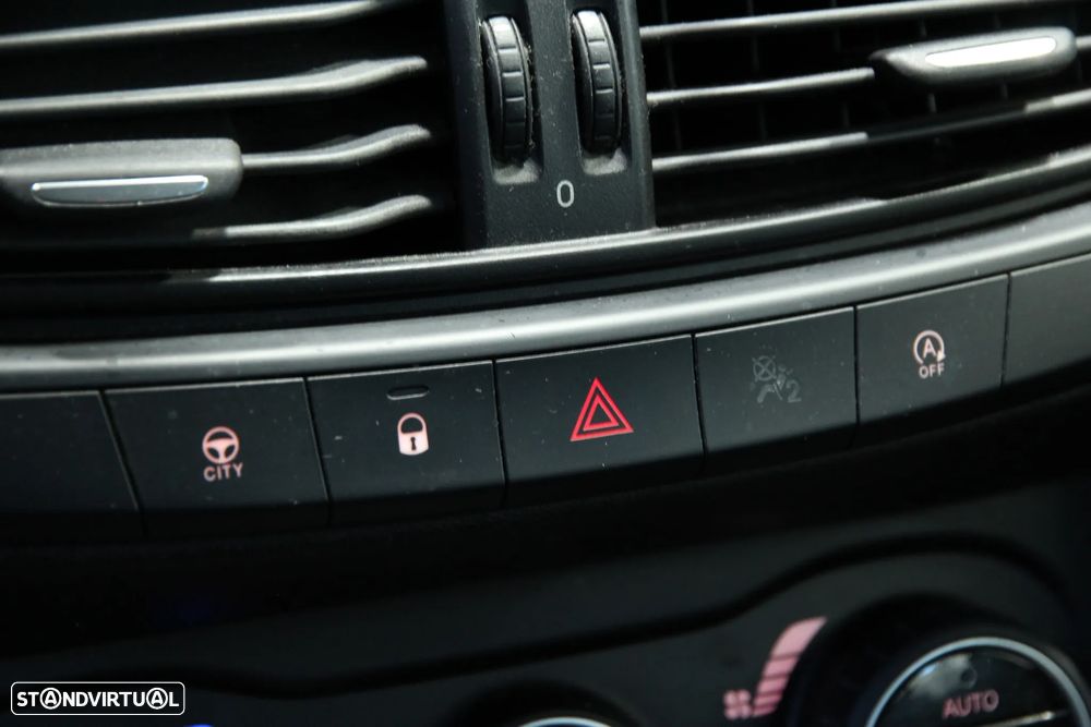 Fiat Tipo 1.3 M-Jet Lounge J17 - 21