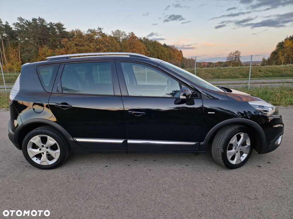 Renault Scenic Xmod 1.5 dCi Bose EDition - 2