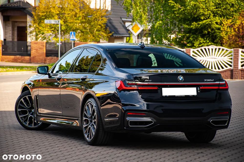 BMW Seria 7 730d xDrive sport - 10