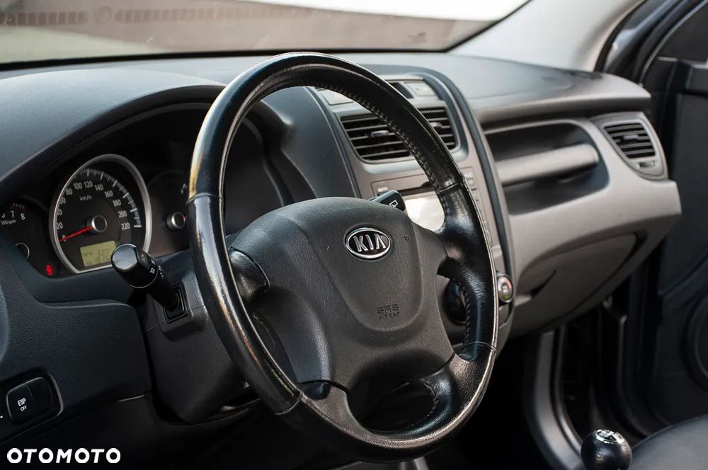 Kia Sportage 2.0 2WD Attract - 35