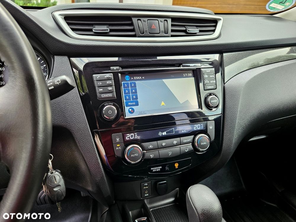 Nissan X-Trail - 25