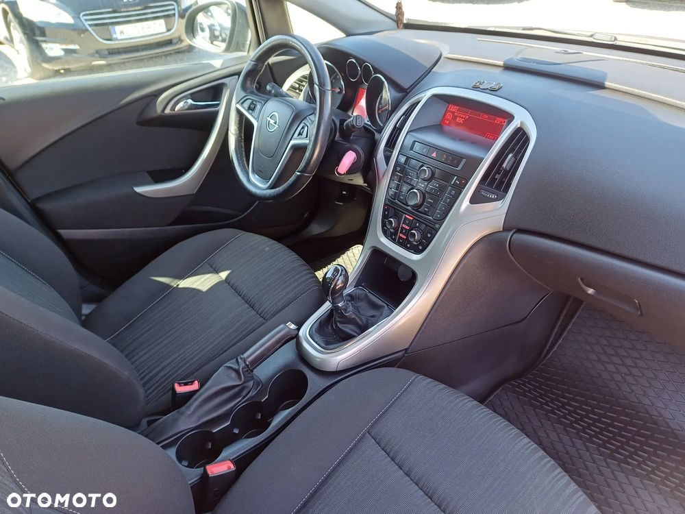 Opel Astra 1.4 Turbo - 8