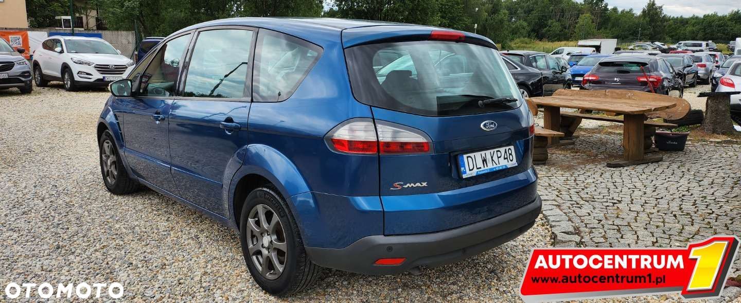 Ford S-Max - 14