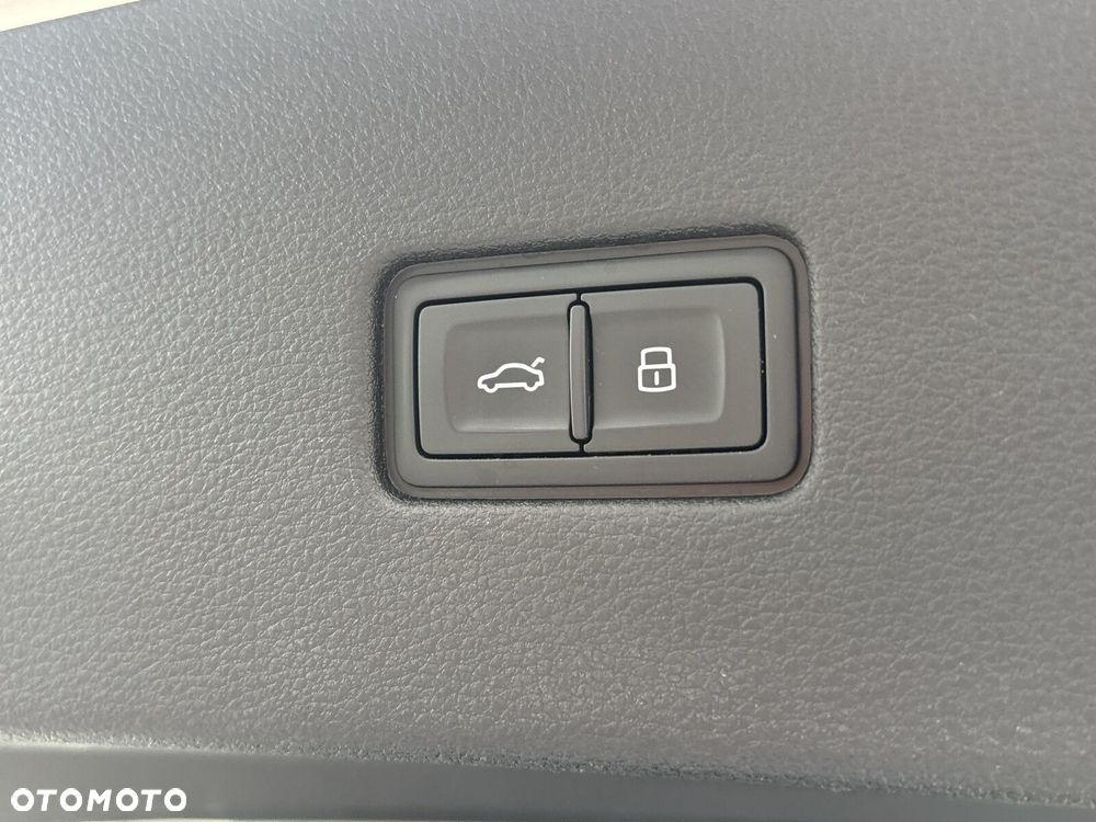Audi Q8 - 34