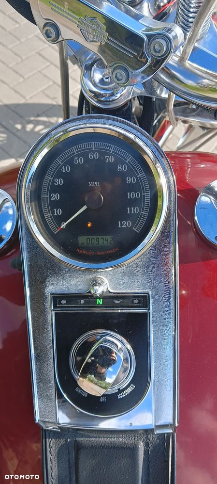 Harley-Davidson Softail Custom - 3
