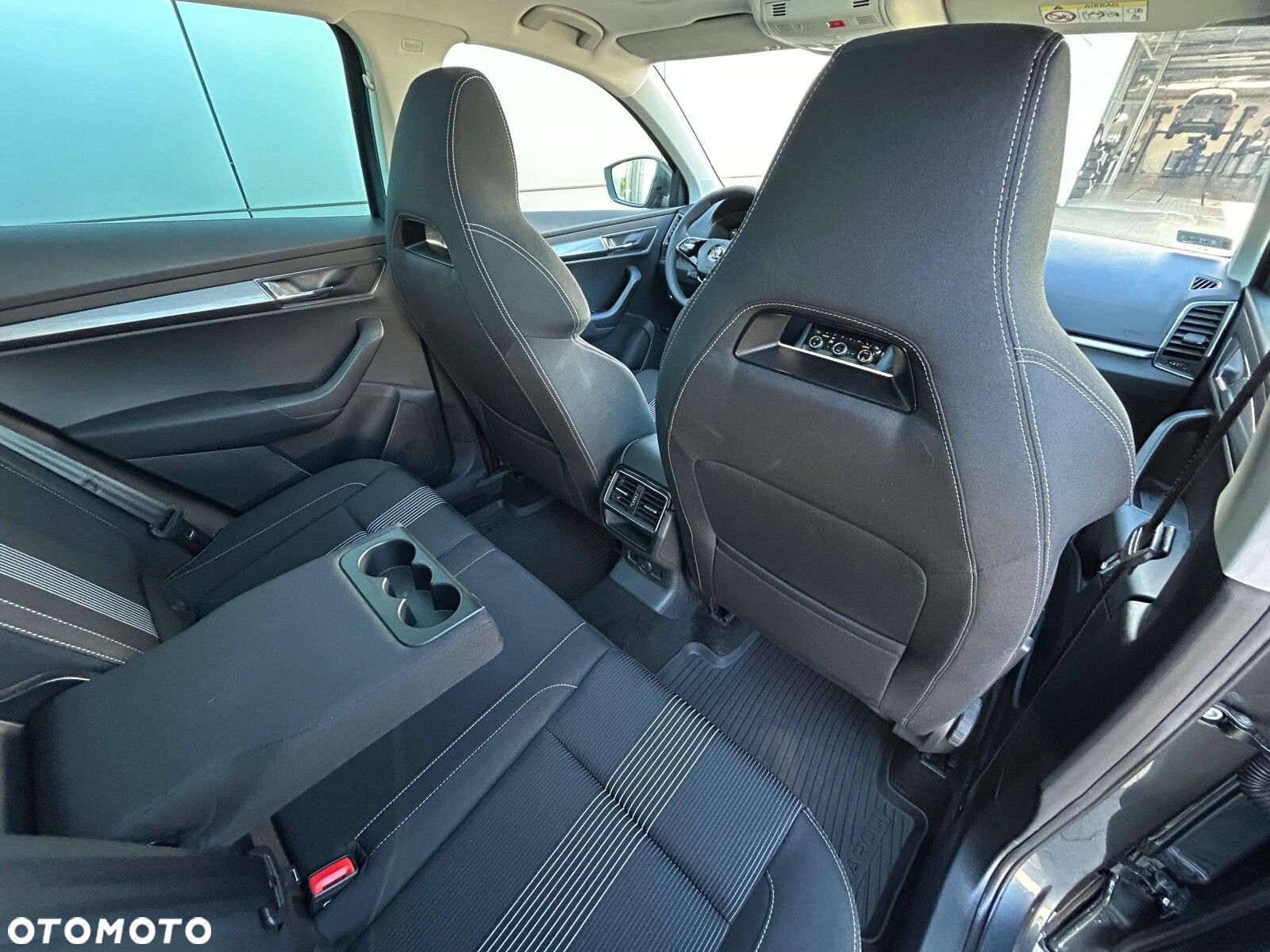 Skoda Karoq 1.5 TSI ACT Style DSG - 9