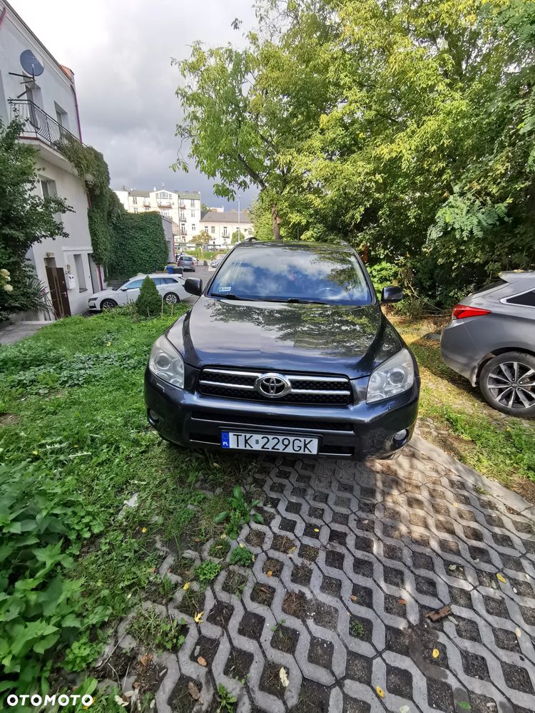 Toyota RAV4 2.2 D-4D 4x4 - 3