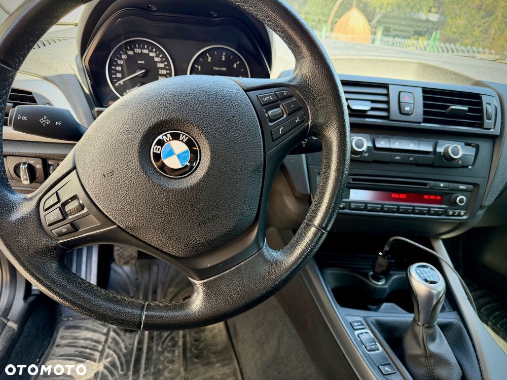 BMW Seria 1 114d - 5