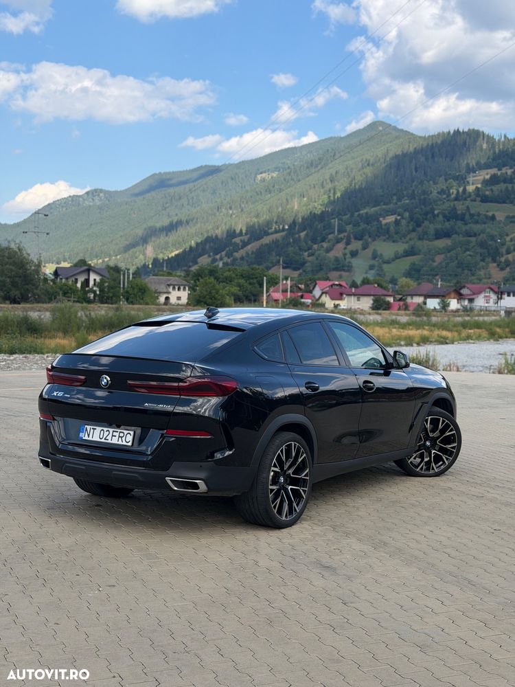 BMW X6 xDrive40d AT MHEV - 8