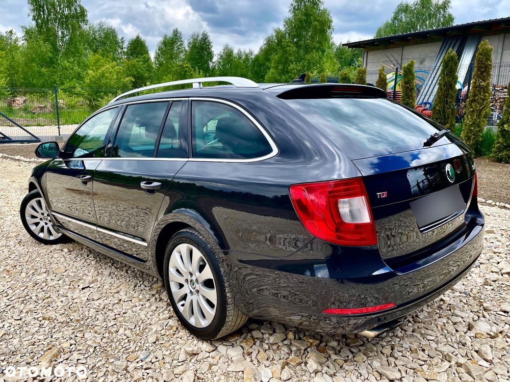 Skoda Superb 2.0 TDI DSG L&K - 17
