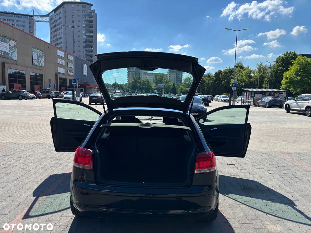 Audi A3 3-drzwiowe 1.9 TDI Attraction - 29