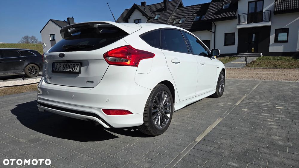 Ford Focus - 3