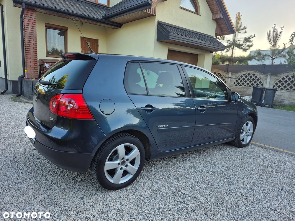 Volkswagen Golf 1.9 TDI United - 17