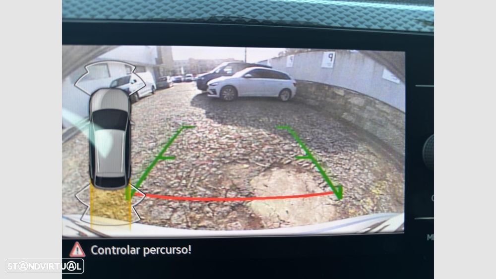 VW Taigo 1.0 TSI Urban DSG - 16