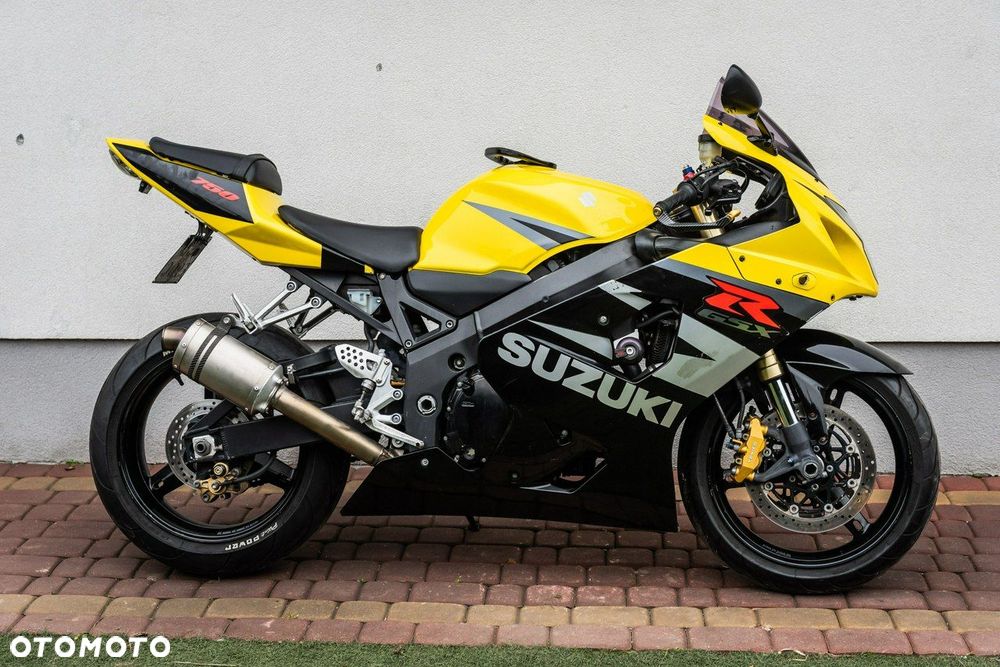 Suzuki GSX-R - 2