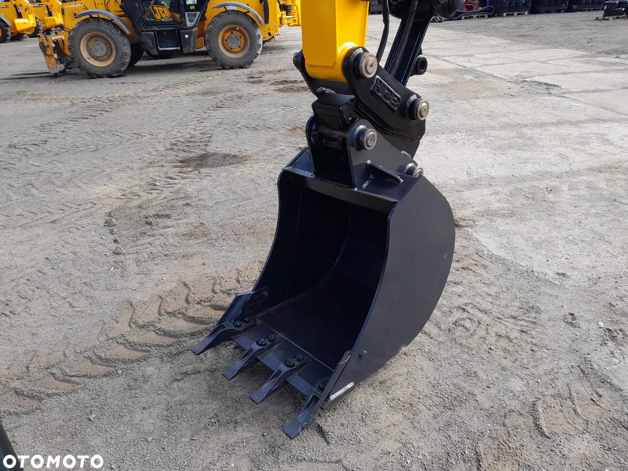 JCB 65r-1 - 20