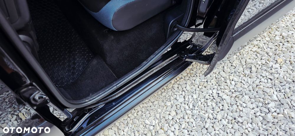 Citroën Berlingo 1.6i Pakiet Plus - 30