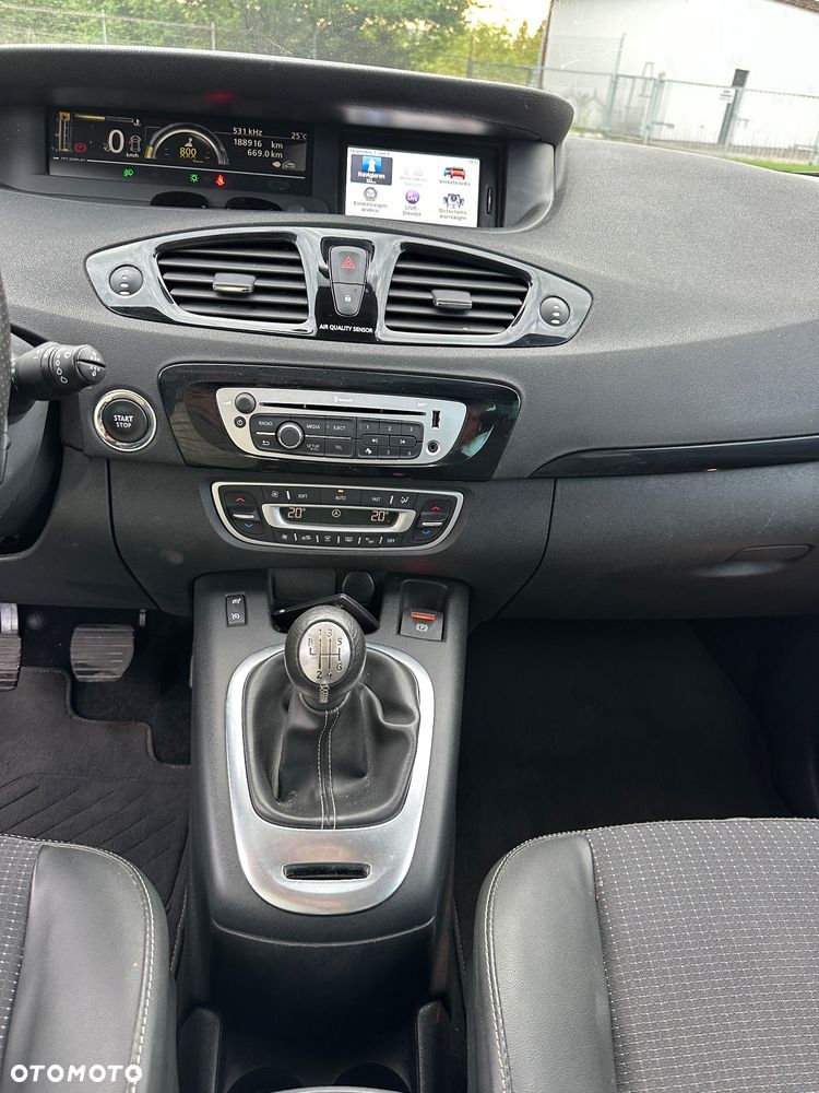 Renault Scenic Energy TCe 115 S&S Xmod Bose Edition - 25