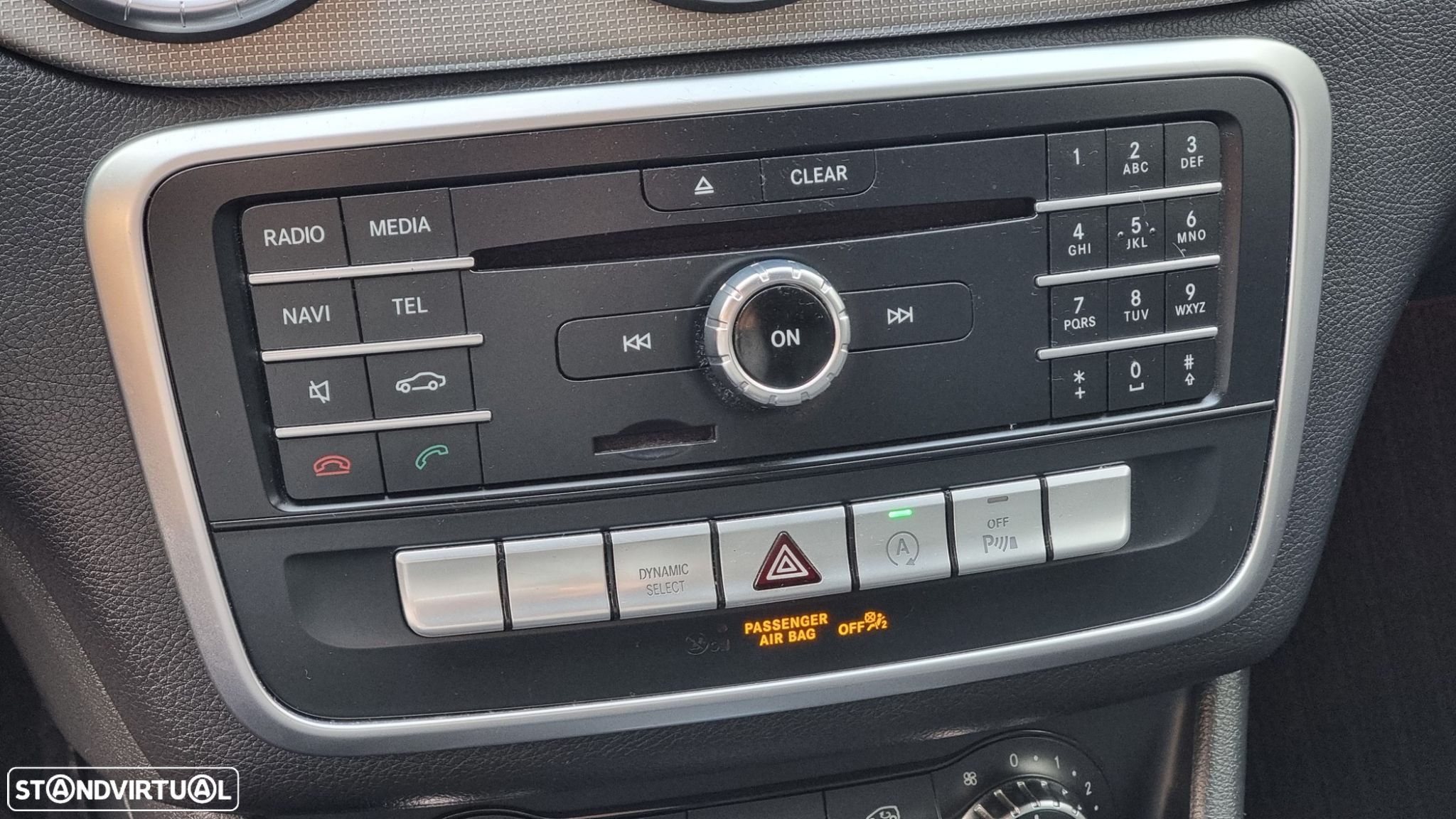 Mercedes-Benz CLA 180 - 9
