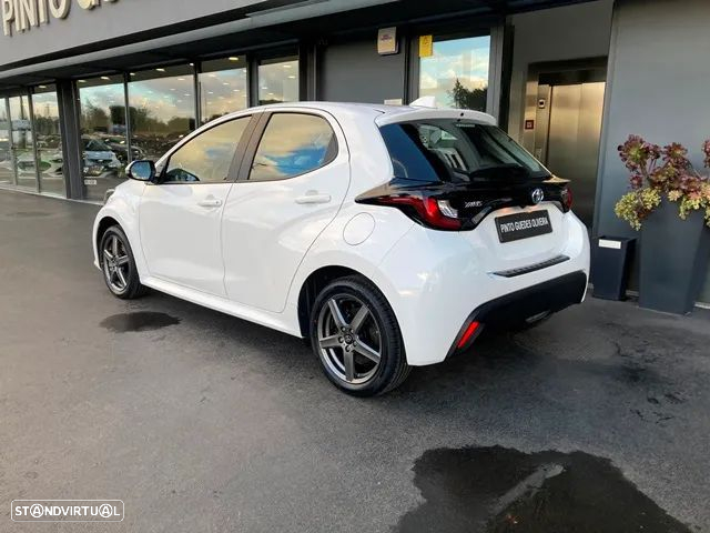 Toyota Yaris 1.5 HDF Premier Edition - 6