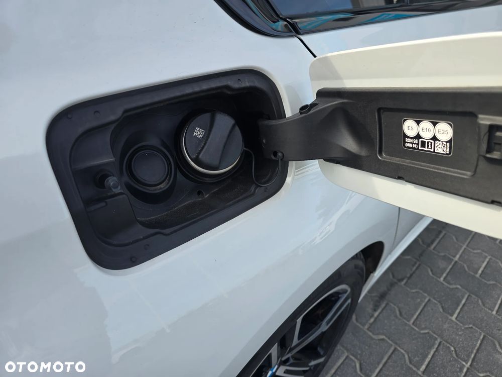 BMW Seria 3 318i M Sport - 26