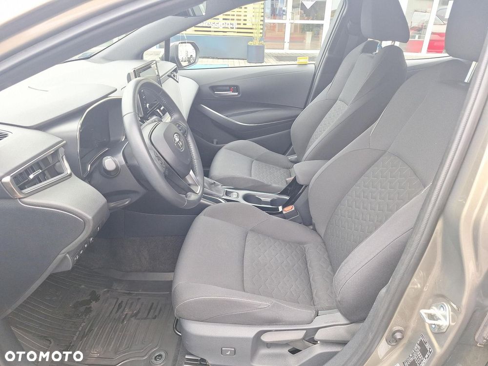 Toyota Corolla - 15