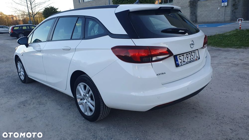 Opel Astra - 14