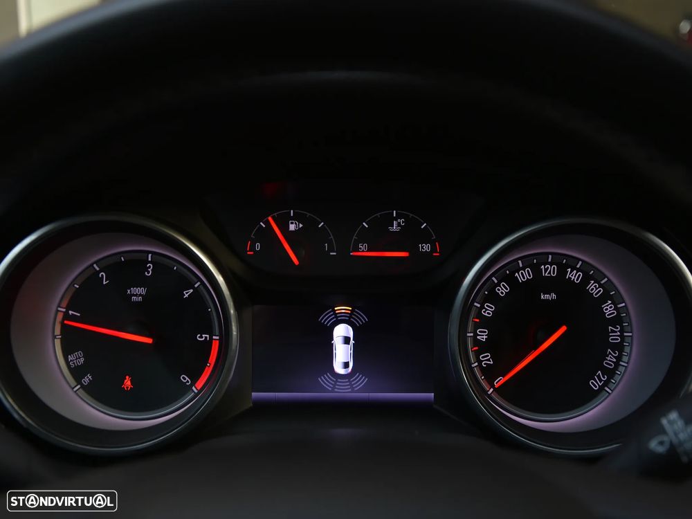 Opel Insignia Grand Sport 1.6 CDTi Dynamic - 13