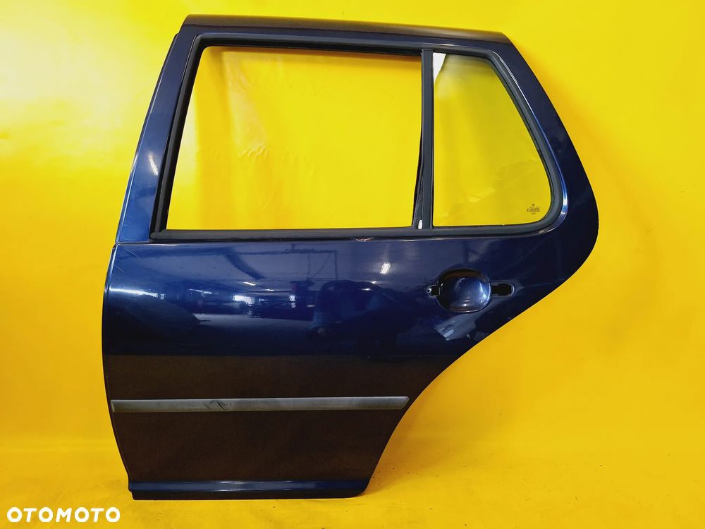 DRZWI LEWY TYŁ LEWE TYLNIE VW GOLF IV HB 5D LAK: LB5N NR1865 - 2