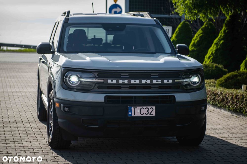 Ford Bronco - 19